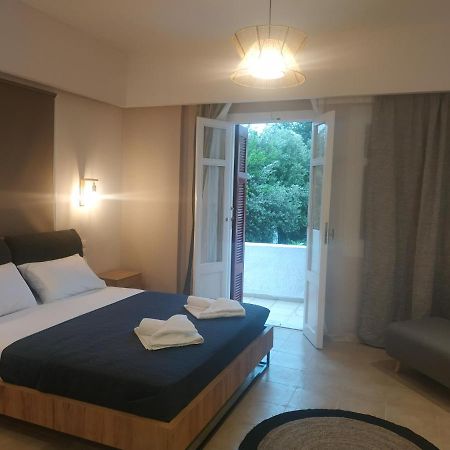 Elthimia'S Apartment Poros Town Екстер'єр фото