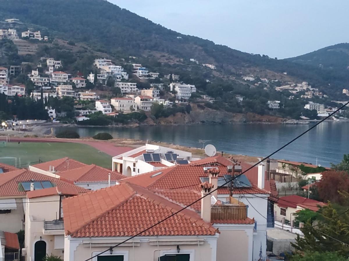 Elthimia'S Apartment Poros Town Екстер'єр фото